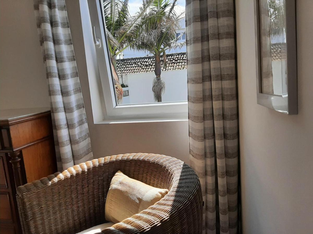 Vila Nikau - Garden By The Sea Lagoa  Exterior foto